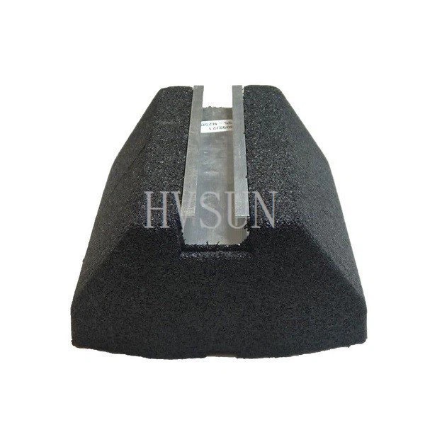 rubber pipe support
